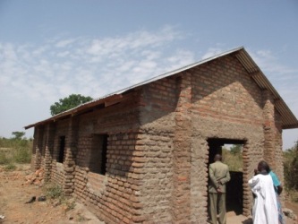 Nyakunguru Church - roof completed July 2013